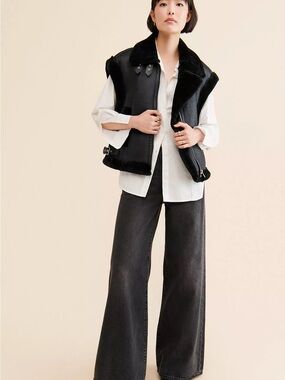 BLANKNYC Work It Faux Sherpa Vest Moto Moto - NWOT (XS)